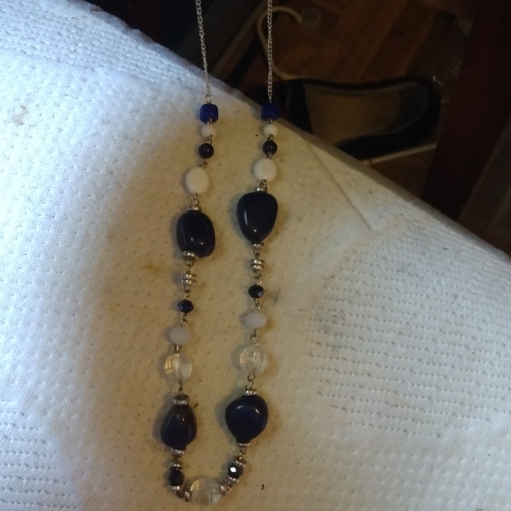 Neckless
